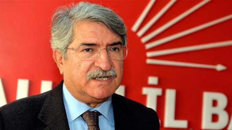 Fikri Sağlar: İfadelerim inançları gereği başını örtenlere yönelik değil