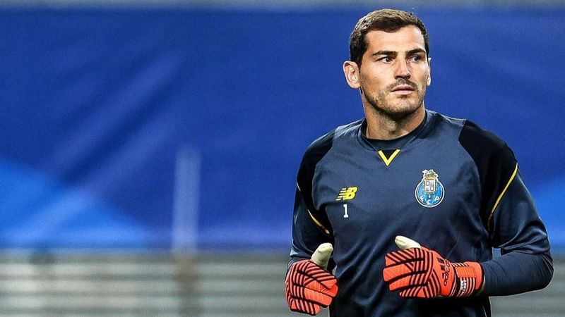 2020 yılında yeşil sahalara veda eden futbolcular