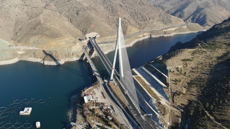 Kömürhan Köprüsü hizmete açıldı