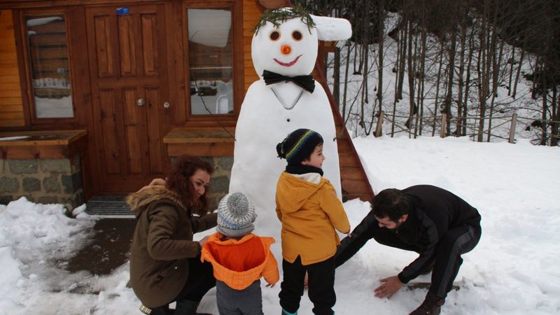 Ayder Yaylası, yılbaşı kısıtlamasında tatilcilerle doldu