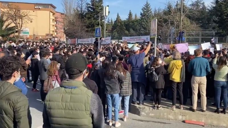 Boğaziçi Üniversitesi'ndeki eylemlere İngiliz desteği