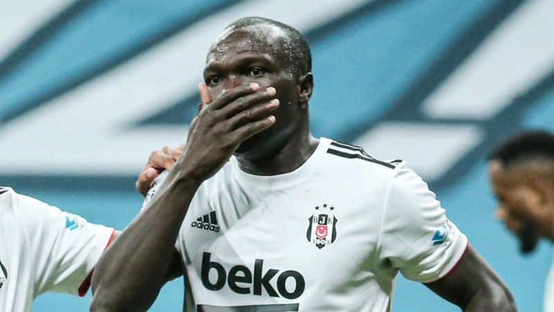 Vincent Aboubakar, annesini son yolculuğuna uğurladı