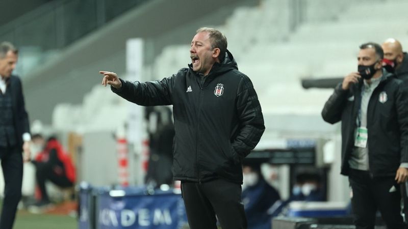 Sergen Yalçın: Mandzukic ile ilgileniyoruz