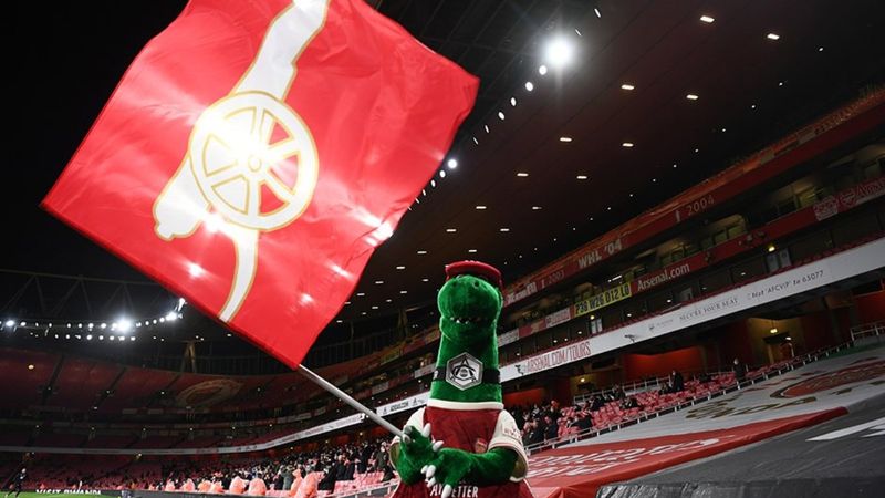 Arsenal 120 milyon sterlin kredi çekti