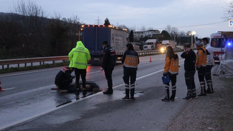 Kocaeli'nde otomobilin çarptığı yaya hayatını kaybetti