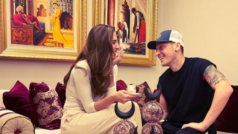 Mesut Özil'den Türk kahvesi paylaşımı