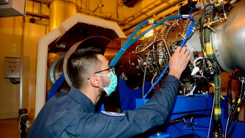İlk milli helikopter motoru TEI-TS1400'ün ikincisi de çalıştırıldı