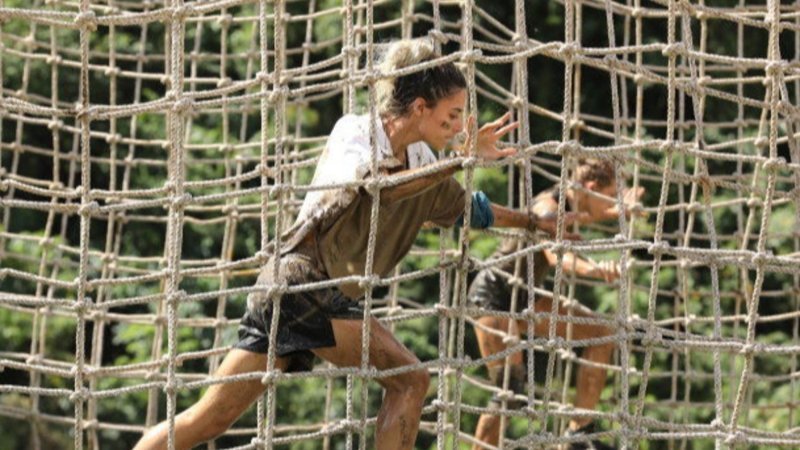 Survivor Sena kimdir? Survivor 2021 ilk elenen yarışmacı Sena Özdemir kaç yaşında, nereli?