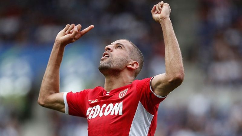 Islam Slimani, Lyon'da