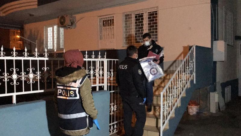 Adana'da yasa dışı bahis operasyonu: 63 gözaltı