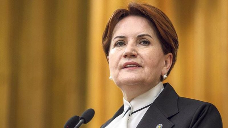 Meral Akşener korona aşısını yaptırdı