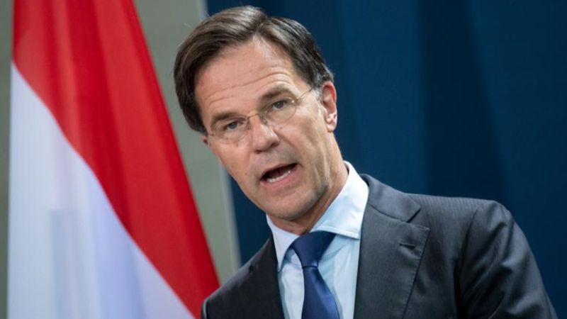 Hollanda hükümeti istifa etti