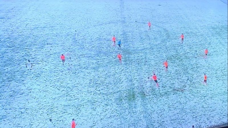 Yoğun kar yağışı yüzünden Sivassporlu futbolcular gözükmedi