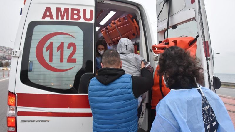 İzmir'de 2 kadına köpek saldırdı