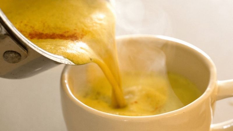 Altın süt nedir, faydaları nelerdir? Altın süt nasıl yapılır, tüketilir?