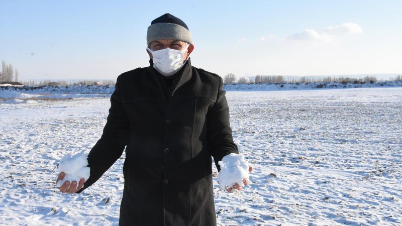 Eskişehir'de yağan kar, çiftçiye 'cansuyu' oldu