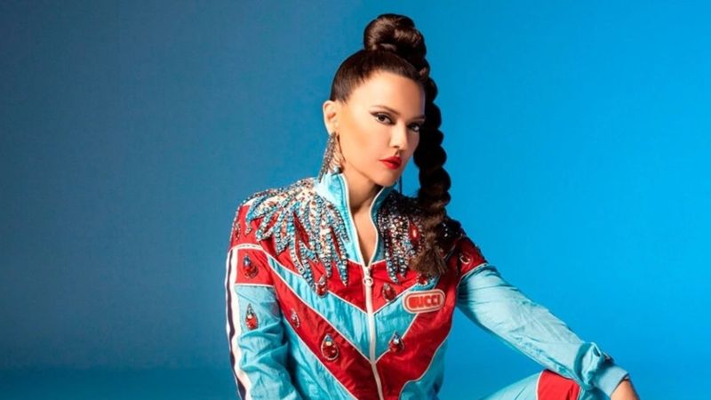 Demet Akalın'ın Türkçe dersi isyanı