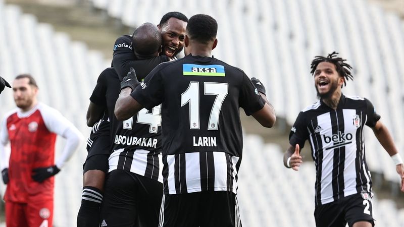 Beşiktaş, Karagümrük'ü de farklı yendi