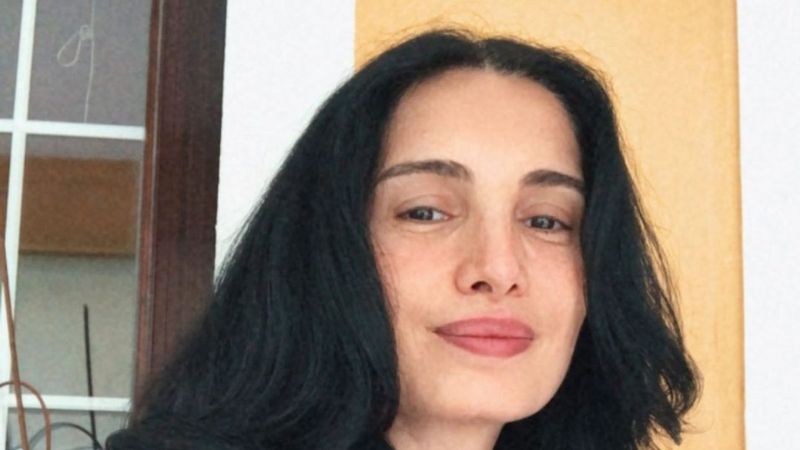 Başak Sayan koronavirüsü kargodan kaptı