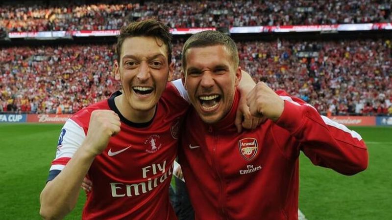 Lukas Podolski: Mesut Özil'in Fenerbahçe tercihi geri adım