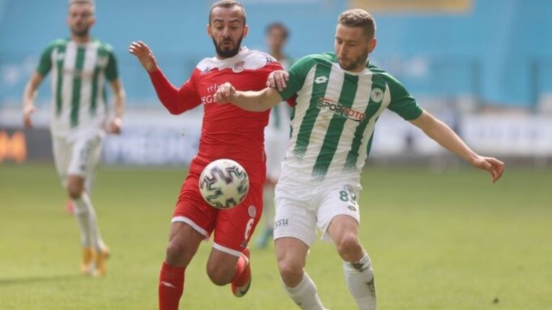 Konyaspor-Antalyaspor maçında gol sesi çıkmadı