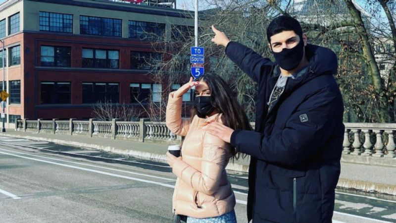 FETÖ'cü Enes Kanter, Rockfeller'ın torunuyla aşk yaşıyor