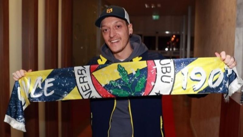 Mesut Özil imza töreni ne zaman, saat kaçta? Mesut Özil imza töreni nasıl izlenir?