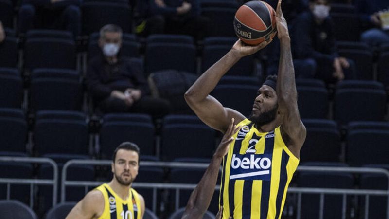 Fenerbahçe, Johnathan Hamilton'la yollarını ayırdı