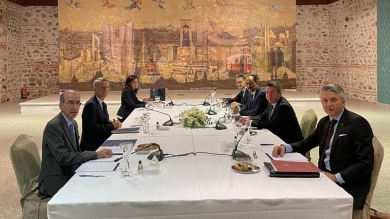 ABD ve AB, Yunanistan'la görüşmelerin yeniden başlamasından memnun