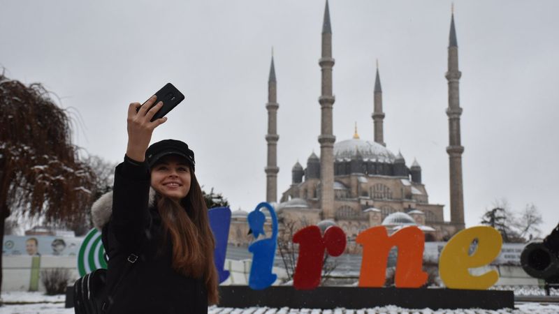 Trakya'da kar yağışı etkisini gösteriyor