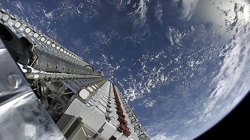 SpaceX, Starlink uydularına lazer bağlantıları ekledi