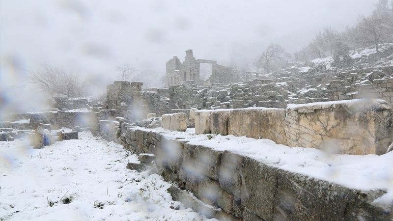 Bodrum ve Milas beyaza büründü