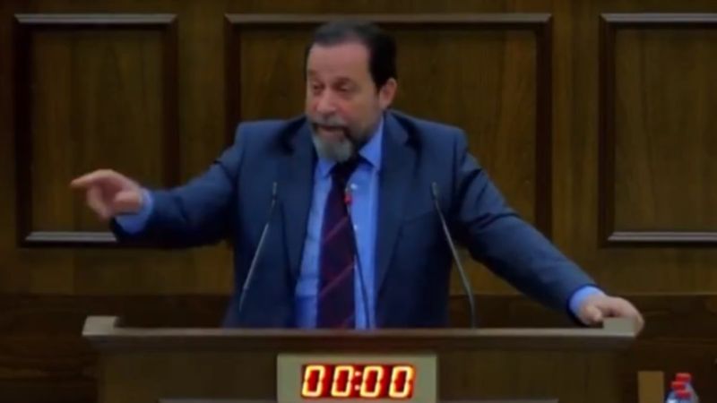 Serdar Denktaş, Kıbrıs'ta Türk askerini istemeyenlere cevap verdi