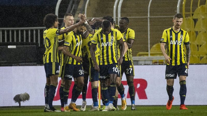 Fenerbahçe, Rizespor'u tek golle mağlup etti