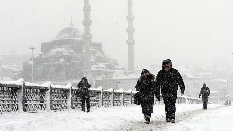 Meteoroloji'den kar, sağanak ve fırtına uyarısı