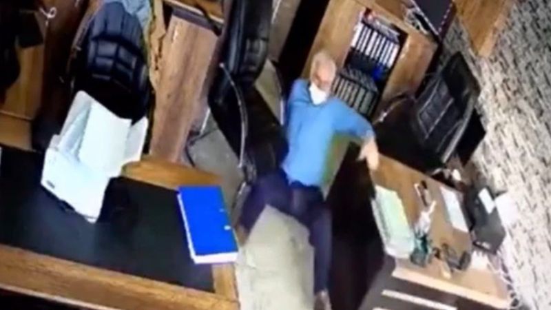 Esenyurt'ta gaspçıya direnen İtalyan iş adamı