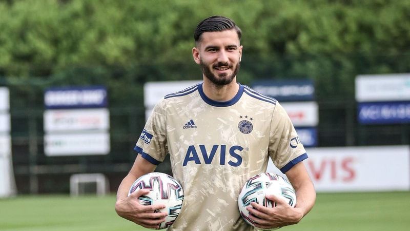 Karagümrük, Kemal Ademi'yi istedi