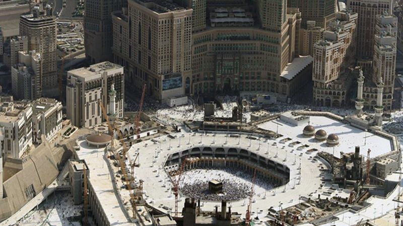 Kabe'nin etrafında yükselen rezidans oteller