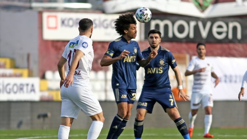 Luiz Gustavo derbi öncesi sakatlandı