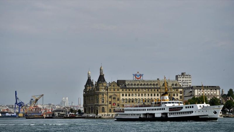 Kadıköy Kaymakamlığı, 7 günlük toplu yürüyüş yasağı ilan etti
