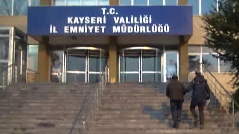 Kayseri merkezli 3 ilde FETÖ operasyonu: 15 gözaltı