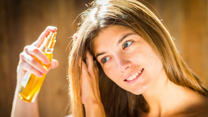 Kuru saçlar için mucizevi çözüm: Macadamia yağı