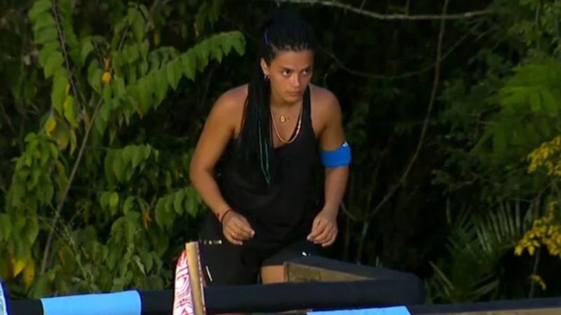 Survivor Türkiye'de adaya veda eden Duygu oldu