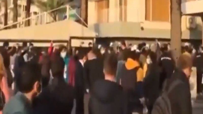 İzmirlilerden Boğaziçi protestolarına destek