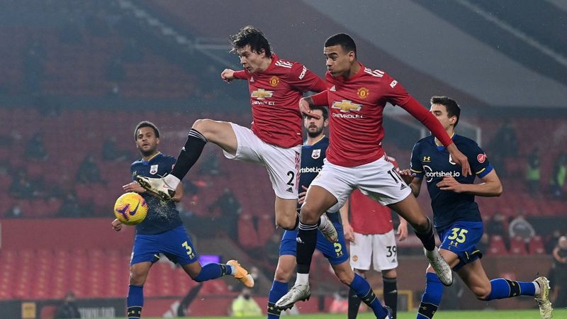 United, Southamton'a 9 gol attı