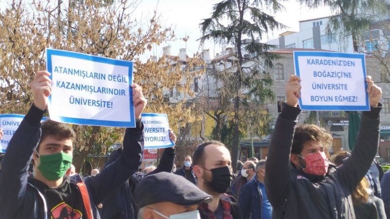 Trabzon'da Boğaziçi'ne destek eylemi