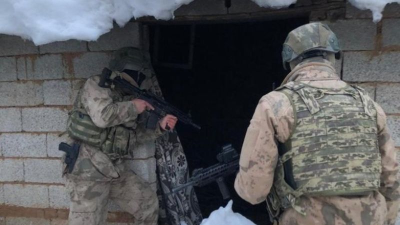 Bitlis’te eş zamanlı terör operasyonu: 11 gözaltı