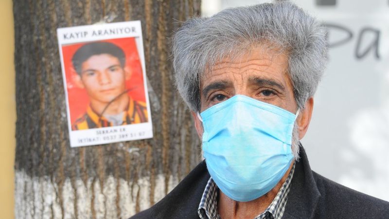 Kocaeli'de 21 yıldır kayıp oğlunu arıyor