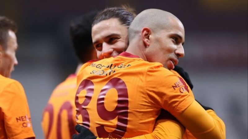 Sofiane Feghouli'den derbi mesajı