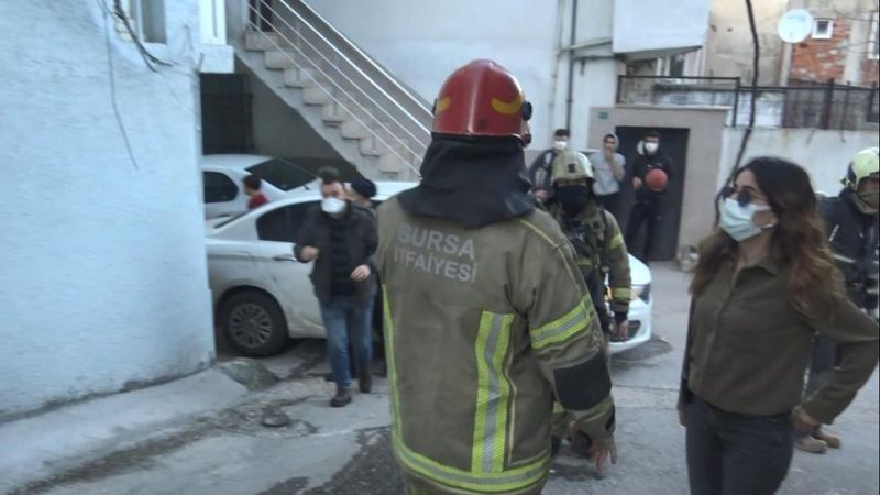 Bursa'da, terasta mangal keyfi panik yarattı
